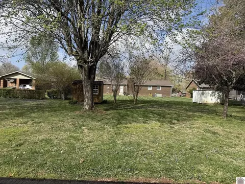 804 Guthrie Dr, Murray, KY 42071 photo 29
