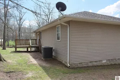 76 Gatewood Dr, Murray, KY 42071 photo 7