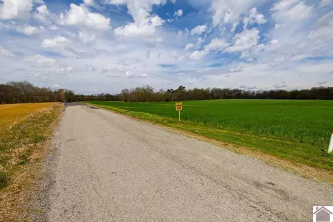 000 Carlton Rd, Murray, KY 42071 photo 31