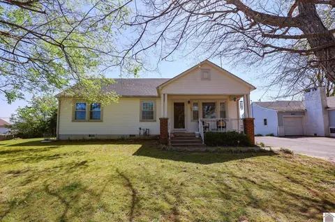 641 Elder St, Calvert City, KY 42029