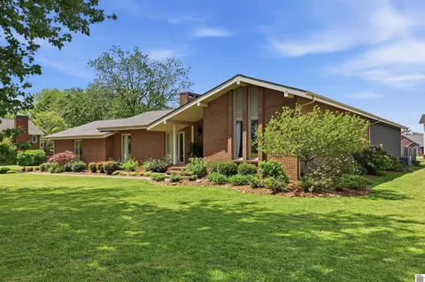 1312 Doran, Murray, KY 42071