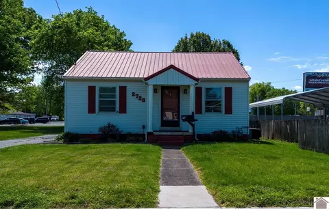 2728 Adams St, Paducah, KY 42003