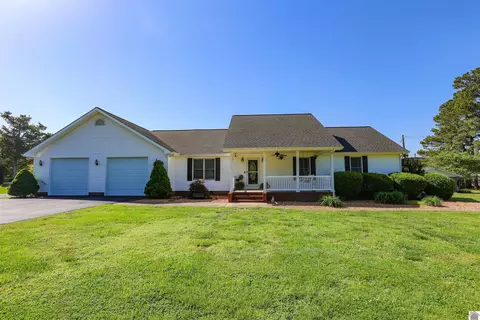 110 Holmes Dr, Paducah, KY 42003
