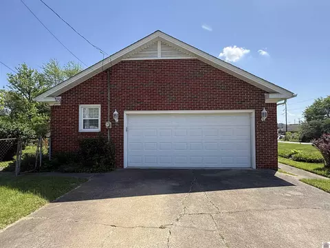 1398 Johnson, Murray, KY 42071 photo 26