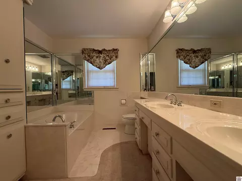 1398 Johnson, Murray, KY 42071 photo 18