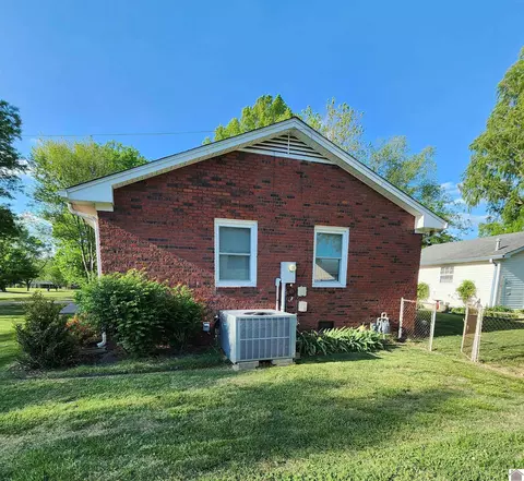 811 Guthrie Dr, Murray, KY 42071 photo 32