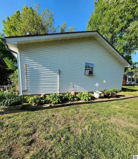 811 Guthrie Dr, Murray, KY 42071 photo 26