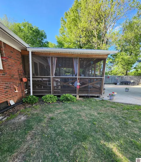 811 Guthrie Dr, Murray, KY 42071 photo 21