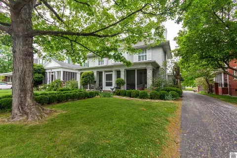 2001 Jefferson St, Paducah, KY 42001