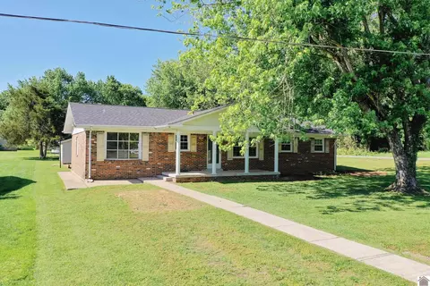 213 Apache Dr, Princeton, KY 42445