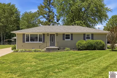 316 Longview Dr, Paducah, KY 42001