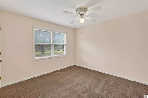 1504 Tabard Dr, Murray, KY 42071 photo 18