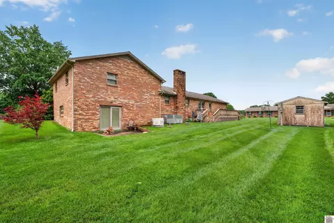 1504 Tabard Dr, Murray, KY 42071 photo 48