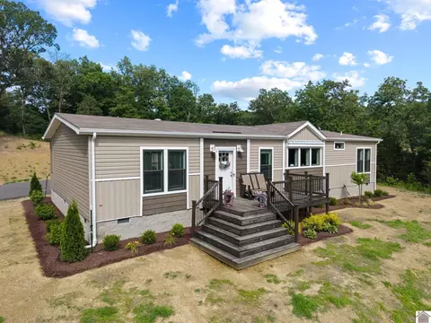 4342 Nunn Switch Rd, Marion, KY 42064