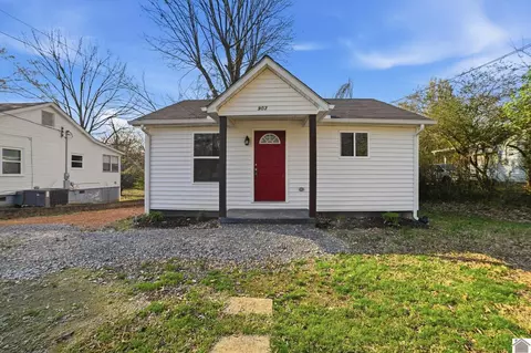 903 Curtis St, Paris, TN 38242