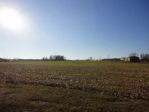 Barton Drive - Overlooking Castleman Bypass, Mayfield, KY 42066