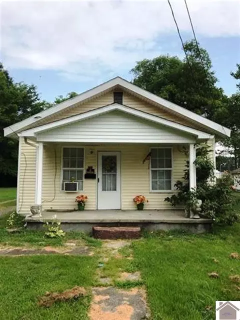 3836 Howle St, Paducah, KY 42003 photo 1