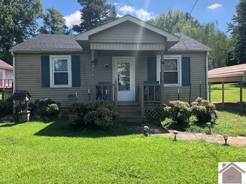 806 Maple St, Mayfield, KY 42066 photo 1