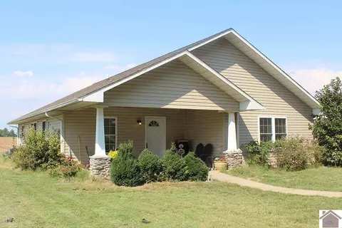 71 Orr Ln, Murray, KY 42071 photo 1