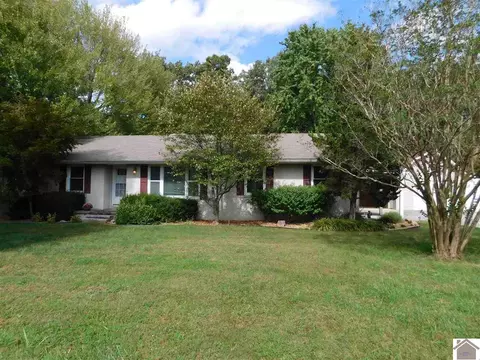 325 West Dr, Murray, KY 42071 photo 1