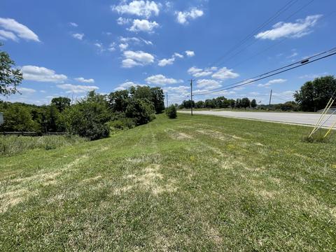 697 Garner Dr, Covington, KY 41015 photo 1