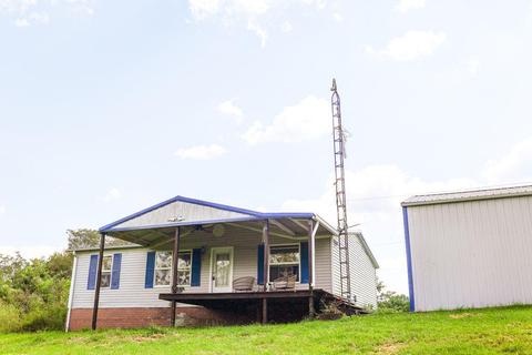 915 Corinth Rd, Corinth, KY 41010 photo 1