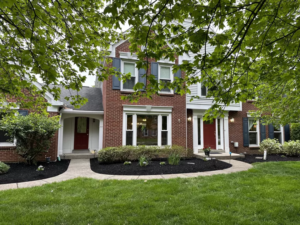  853 Riverwatch Dr, Crescent Springs, KY 41017 photo 1