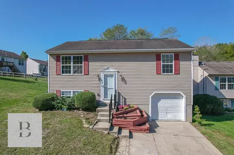 2649 Ridgecrest Ln, Covington, KY 41017 photo 1