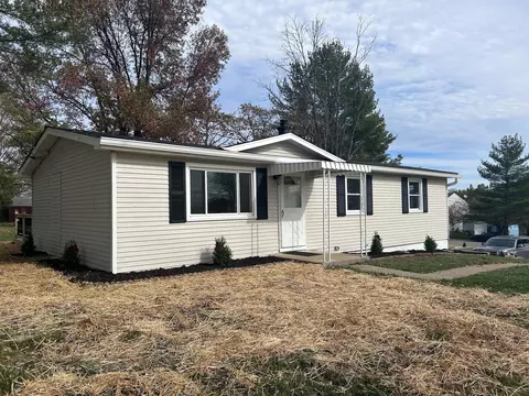 9166 Blueridge Dr, Covington, KY 41017 photo 1