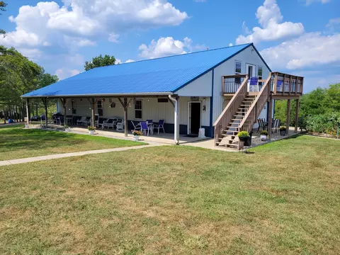 220 Old Eagle Tunnel Rd, Glencoe, KY 41046