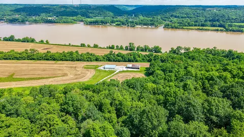 View/Area - 2845 Mary Ingles Hwy E, Augusta, KY 41002 photo 2 of 8