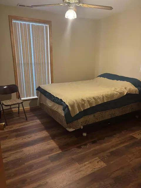 Bedroom - 2845 Mary Ingles Hwy E, Augusta, KY 41002 photo 2 of 3
