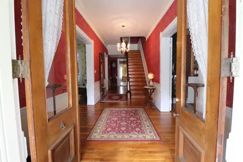 Entry Way - 401 E 4th St, Augusta, KY 41002 photo 1 of 4