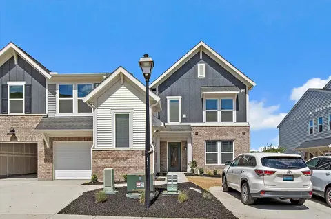 528 Station Dr #39-102, Ludlow, KY 41016