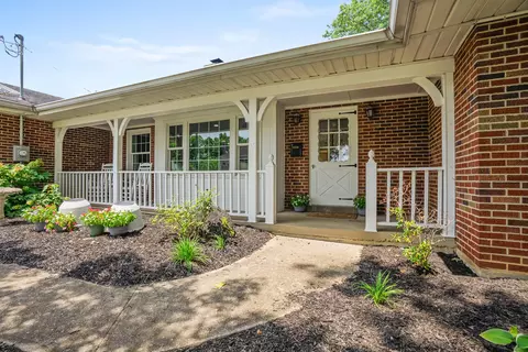 1110 Cecelia Ave, Park Hills, KY 41011 photo 1