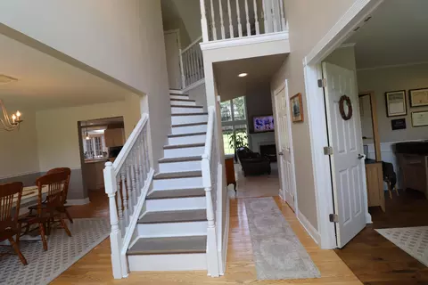 Entry Way - 4020 Stapleton Acres, Dover, KY 41034 photo 4 of 4