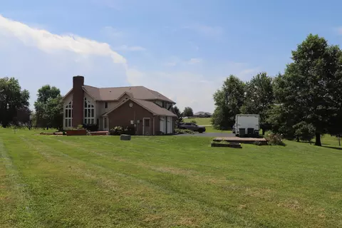 Exterior - 4020 Stapleton Acres, Dover, KY 41034 photo 2 of 13
