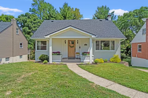 114 Holiday Ln, Fort Thomas, KY 41075