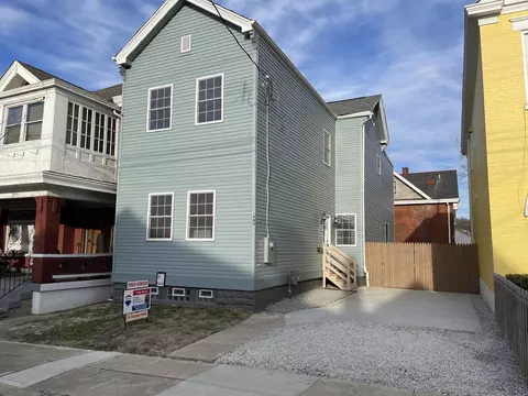 1904 Greenup St, Covington, KY 41011