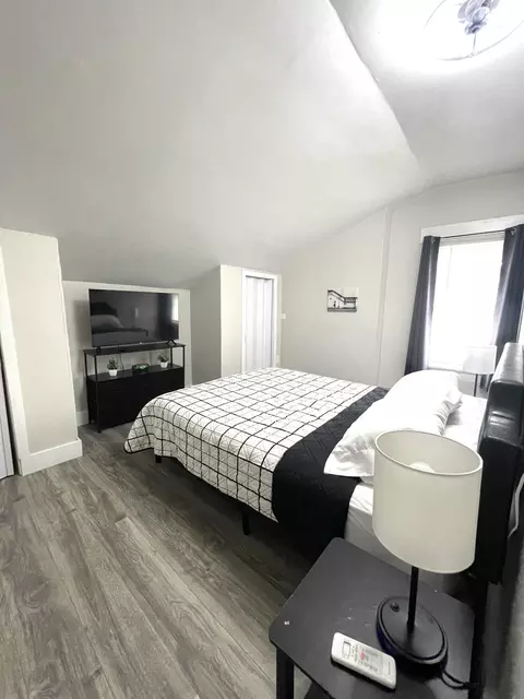 Bedroom - 1333 Scott St, Covington, KY 41011 photo 1 of 10