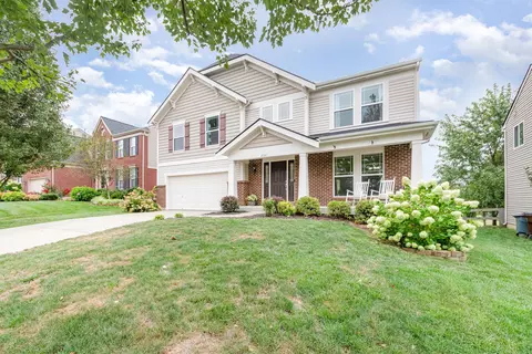 2330 Treetop Ln, Hebron, KY 41048