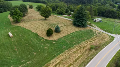 4095 Warsaw Rd, Dry Ridge, KY 41035