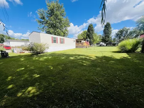 207 Melinda Ln, Florence, KY 41042