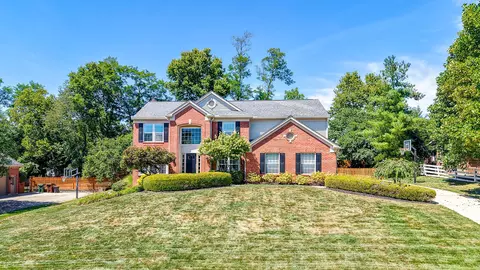 2050 Treetop Ln, Hebron, KY 41048