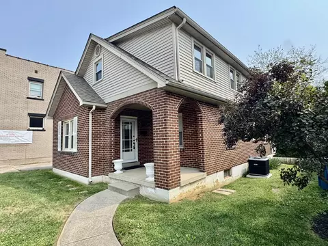 206 S Main St, Williamstown, KY 41097