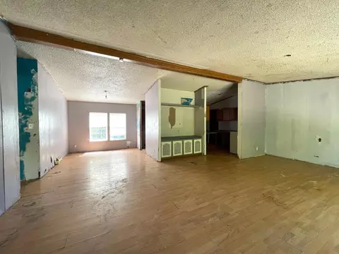 596 Fairview Rd, Williamstown, KY 41097