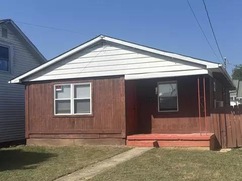 209 Montjoy St, Falmouth, KY 41040