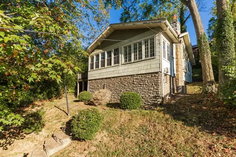 91 Grandview Ave, Fort Thomas, KY 41075