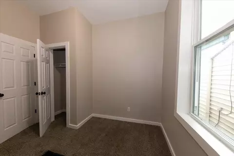 Bedroom - 2009 Greenup St, Covington, KY 41014 photo 1 of 3