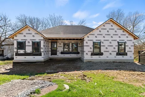 190 Kentucky Dr, Newport, KY 41071